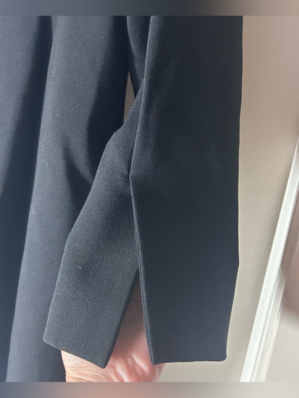 NWT!!! Donna Karan Black Longline Tailored Blazer with Gold Accent Size 12 - Picture 8 of 11